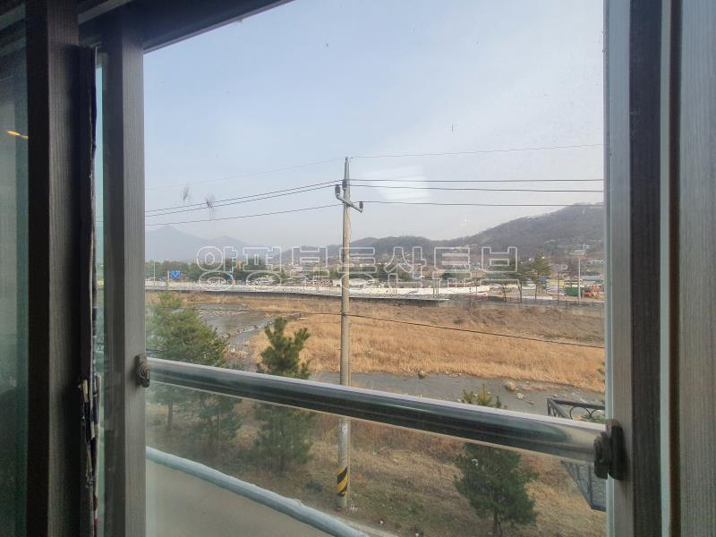 (빌라매매)하천뷰가 좋은 잘지은 로얄층빌라 매매입니다._12