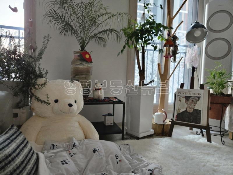 남한강 산책와 연결되어 있는  리버파크 어반 필로티 2층_6