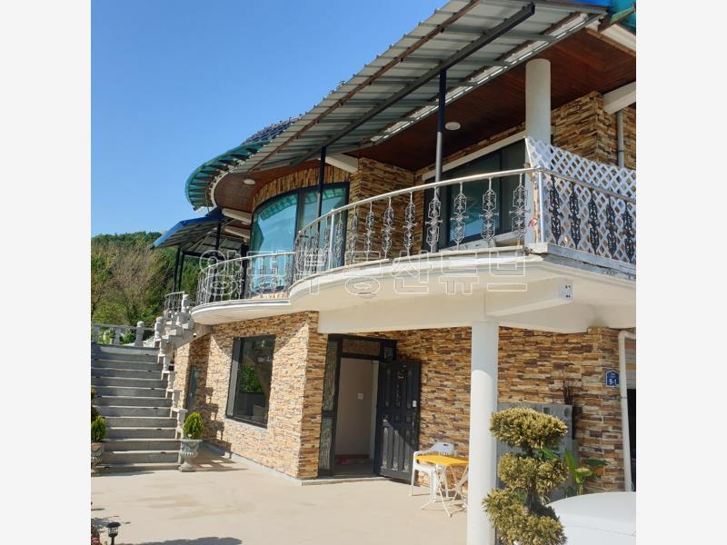 도로 접근성 좋은 옥천면 아신리  터 넓은 주택_9