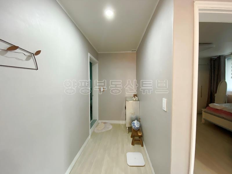 도로 접근성 좋은 옥천면 아신리  터 넓은 주택_1