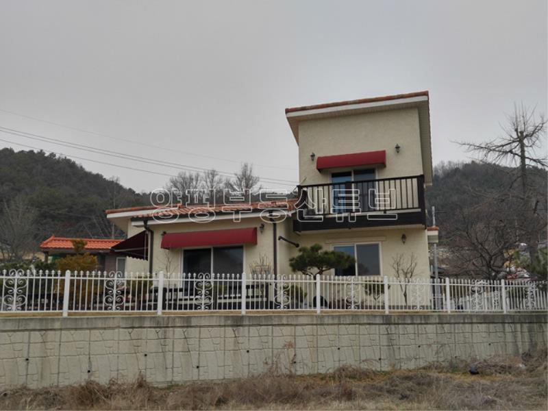 계곡을 품은 전원주택_2