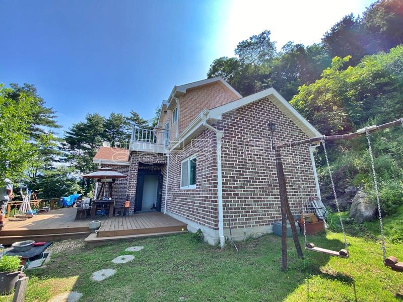 옥천면 중심지 인근 땅 넓은 전원주택_15