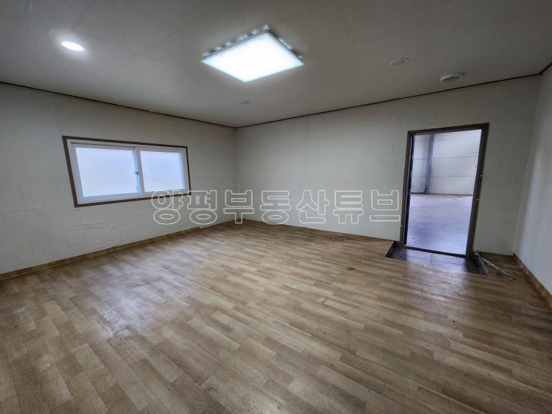 (창고임대)양평IC와 아신역 인근 거주가능한 사무실있는 창고임대입니다_8