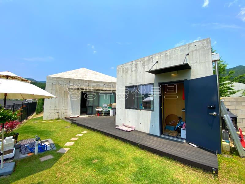 예쁘게 잘지은 건물에서 카페를 운영하며 거주중인 2종 근생 매매_20