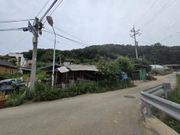 6번국도 접근성 좋은 평안하고 햇살 좋은 마을에 있는 국유지 도로 접한 구옥_썸네일_15