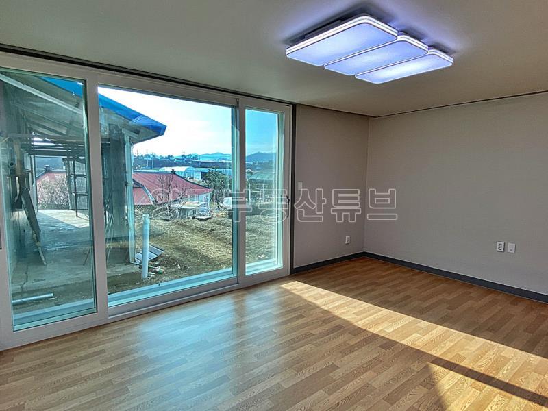 백운봉 아래 산 좋고 물좋은 마을의 공방하기 좋은 올리모델링한 주택_3