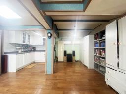 사나사 인근 흐르는 계곡을 앞으로 하고 마을을 뒤로 하는 농가주택_썸네일_6