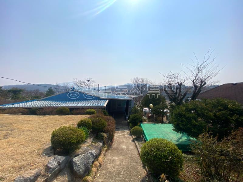 남한강 산책로 근거리에 있는 300평대 땅이 있는 오래된 구옥 매매_24