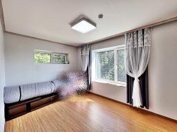 남한강을 바라보는 탁트인 아름다운 전망과 철콘으로 잘지은 튼튼한 전원주택_썸네일_12
