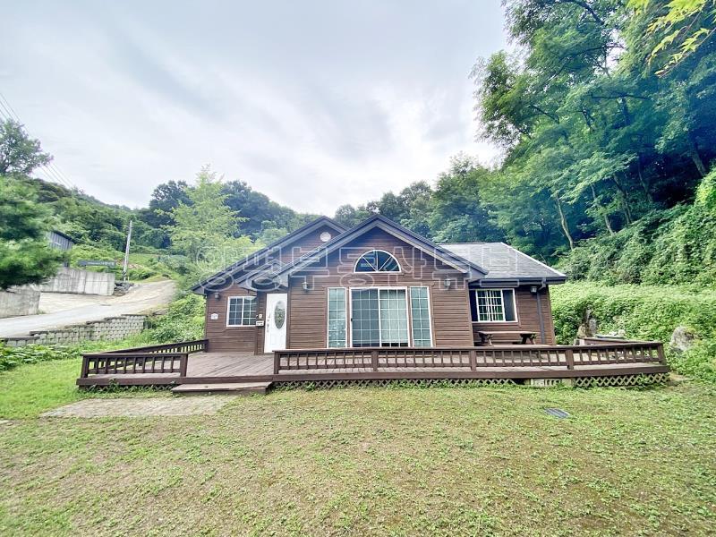 전세! 1.8억 37번 국도 근거 산자락 아래 조용한 입지에 자리한 편백나무 천정 전원주택_18