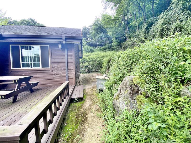 전세! 1.8억 37번 국도 근거 산자락 아래 조용한 입지에 자리한 편백나무 천정 전원주택_23