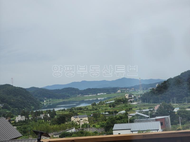 남한강이 시원하게 보이는 프리미엄 뷰를 자랑하는 세월리 저렴한 전원주택_19