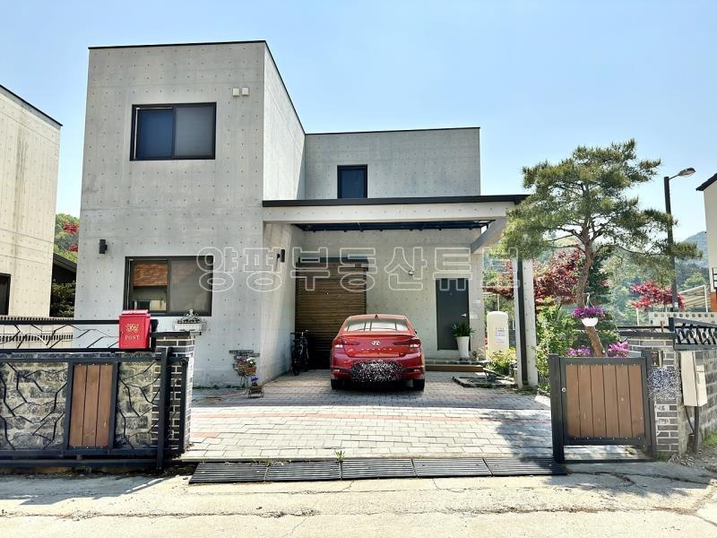 흑천을 바라보는 남향으로 정원과 텃밭이 있는 힐링하기 좋은 전원주택_25