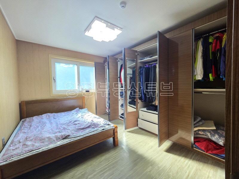 숲으로 둘러쌓인 아늑한 곳에 있는 남동향의 저렴한 전원주택 전세(월세5000/100)_6