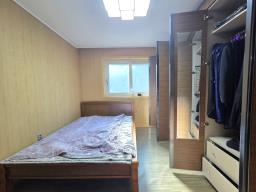 숲으로 둘러쌓인 아늑한 곳에 있는 남동향의 저렴한 전원주택 전세(월세5000/100)_썸네일_7