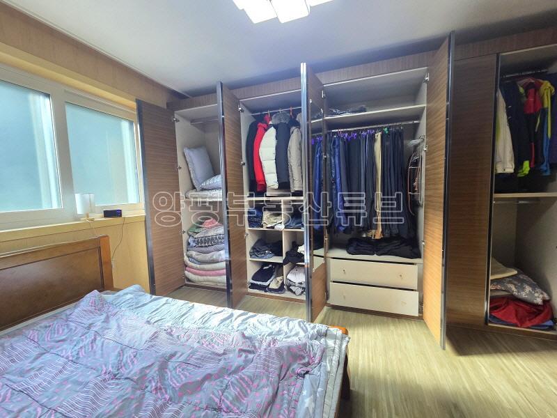 숲으로 둘러쌓인 아늑한 곳에 있는 남동향의 저렴한 전원주택 전세(월세5000/100)_8