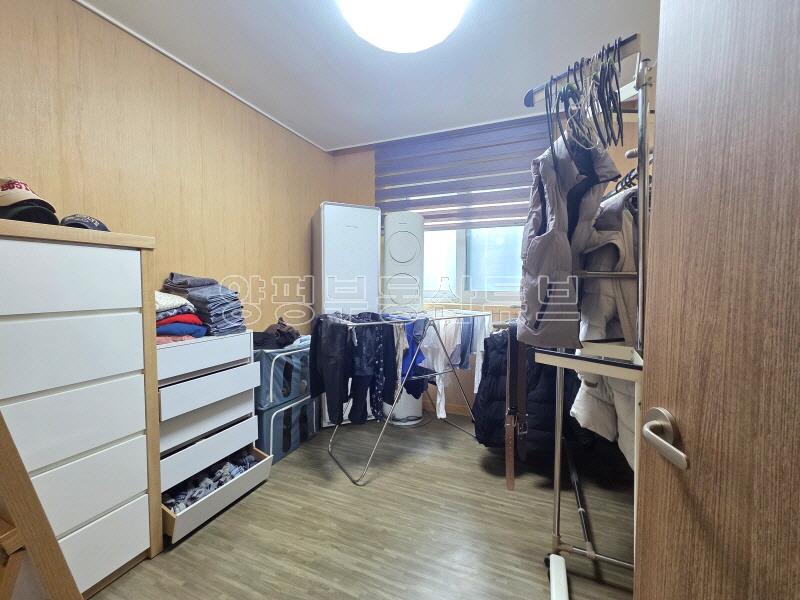 숲으로 둘러쌓인 아늑한 곳에 있는 남동향의 저렴한 전원주택 전세(월세5000/100)_10