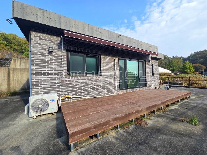 숲으로 둘러쌓인 아늑한 곳에 있는 남동향의 저렴한 전원주택 전세(월세5000/100)_16