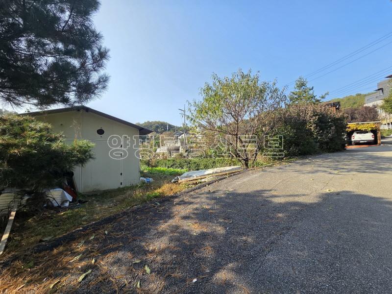 88번지방도 접근성 좋고 넓은 땅 튼튼하게 잘 지은 단독주택_24