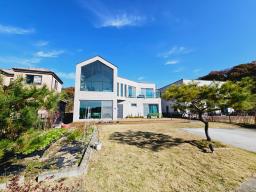 예쁘게 질지은 햇살 좋고 앞이 트여 있고 도로 접근성 좋은 평탄지 전원주택 [전세4.5억]_썸네일_19