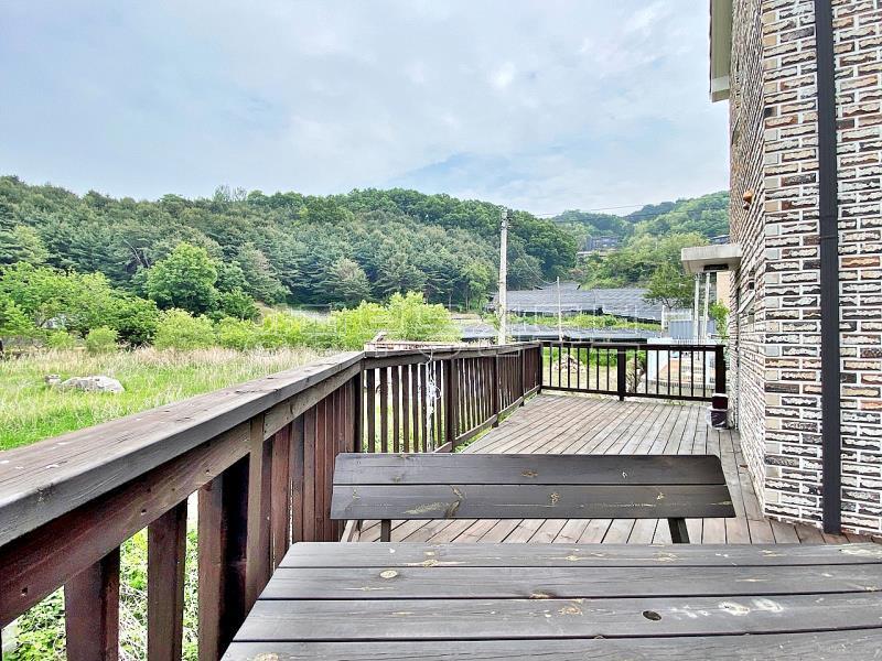 37번 국도 인근이며 양평시내 접근성 좋은 신애리 방5개 다가구형 전원주택 전세 4.5억_14