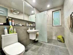 300여평의 넓은 땅에 직영으로 잘지은 단층의 햇살 좋은 전원주택_썸네일_9