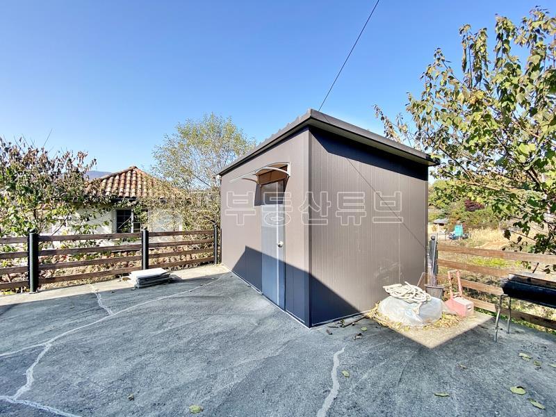 300여평의 넓은 땅에 직영으로 잘지은 단층의 햇살 좋은 전원주택_19