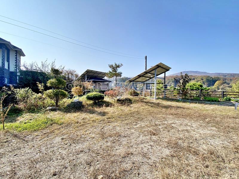 300여평의 넓은 땅에 직영으로 잘지은 단층의 햇살 좋은 전원주택_21