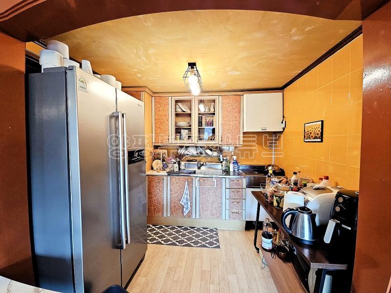 1.2층 별도 거주 가능하며 임대 수익 나오며 6번국도 접근성 좋은 전원주택_4