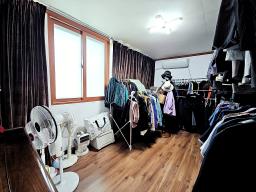 1.2층 별도 거주 가능하며 임대 수익 나오며 6번국도 접근성 좋은 전원주택_썸네일_10