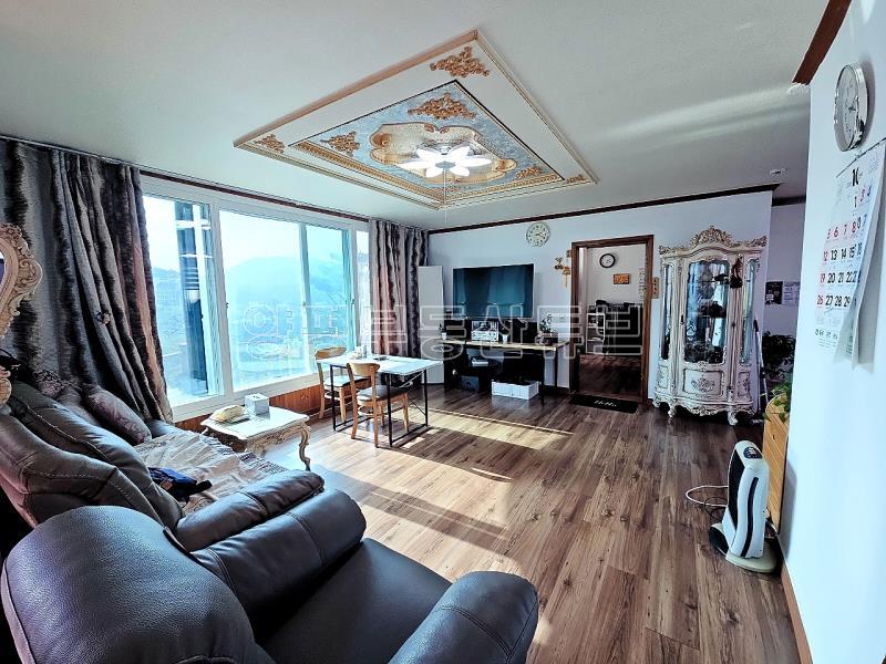 1.2층 별도 거주 가능하며 임대 수익 나오며 6번국도 접근성 좋은 전원주택_12