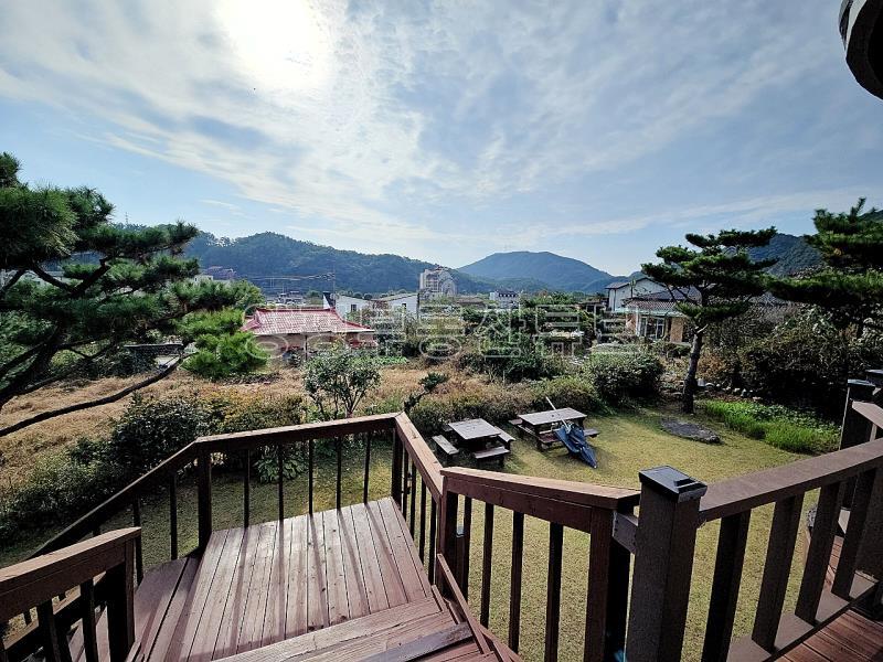 1.2층 별도 거주 가능하며 임대 수익 나오며 6번국도 접근성 좋은 전원주택_16