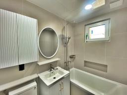 떠오르는 아침 햇살을 풍요롭게 받아 평온한 삶을 누릴 수 있는 잘지은 단층 전원주택_썸네일_12