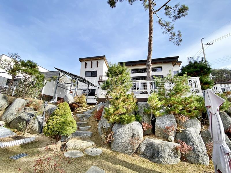 탁트인 멋진 시원한 뷰, 소유주가 직접 설계하고 정성으로 잘지은 전원주택_1