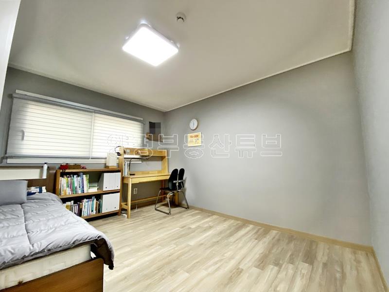 탁트인 멋진 시원한 뷰, 소유주가 직접 설계하고 정성으로 잘지은 전원주택_11