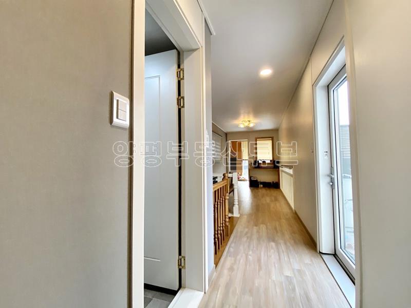 탁트인 멋진 시원한 뷰, 소유주가 직접 설계하고 정성으로 잘지은 전원주택_17