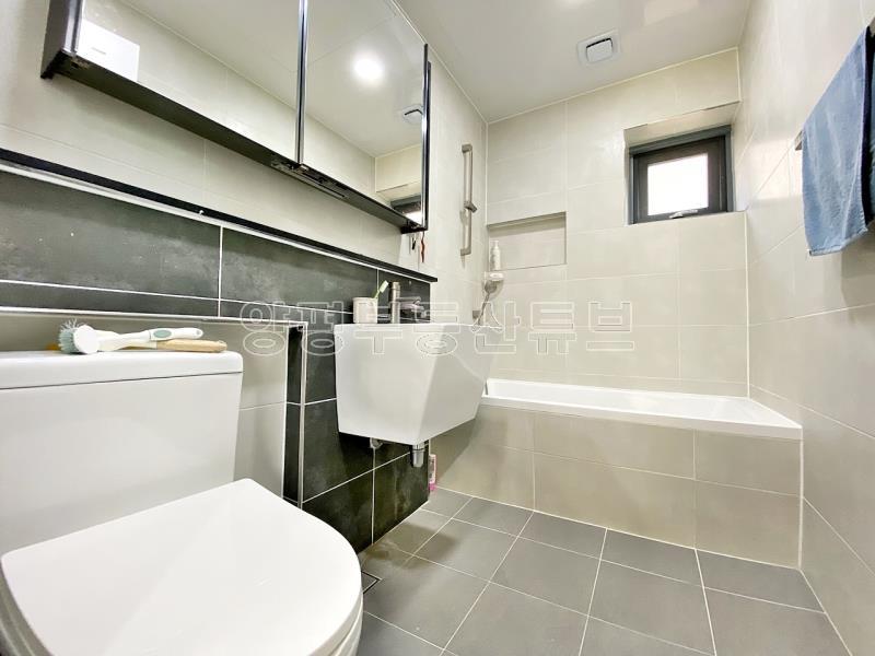 증동리 매봉산 아래 조용하고 아늑한 곳에 자리한 신축 전원주택_7