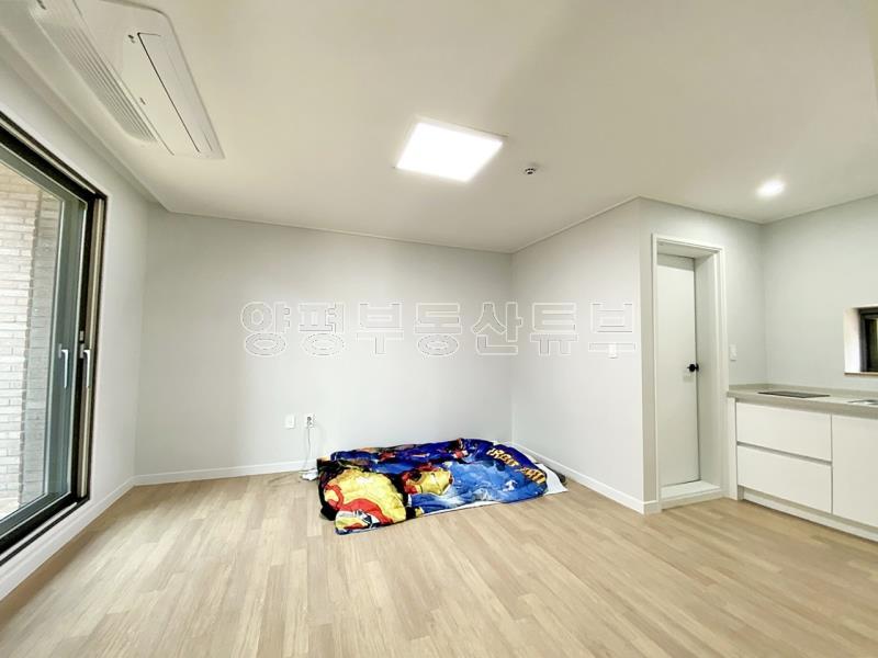 증동리 매봉산 아래 조용하고 아늑한 곳에 자리한 신축 전원주택_9