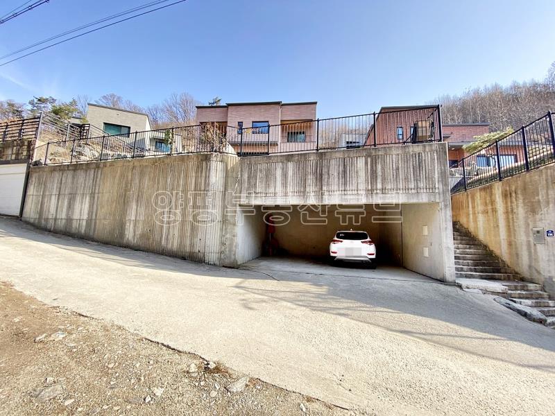 증동리 매봉산 아래 조용하고 아늑한 곳에 자리한 신축 전원주택_14