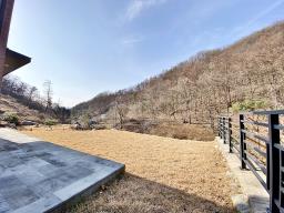 증동리 매봉산 아래 조용하고 아늑한 곳에 자리한 신축 전원주택_썸네일_21