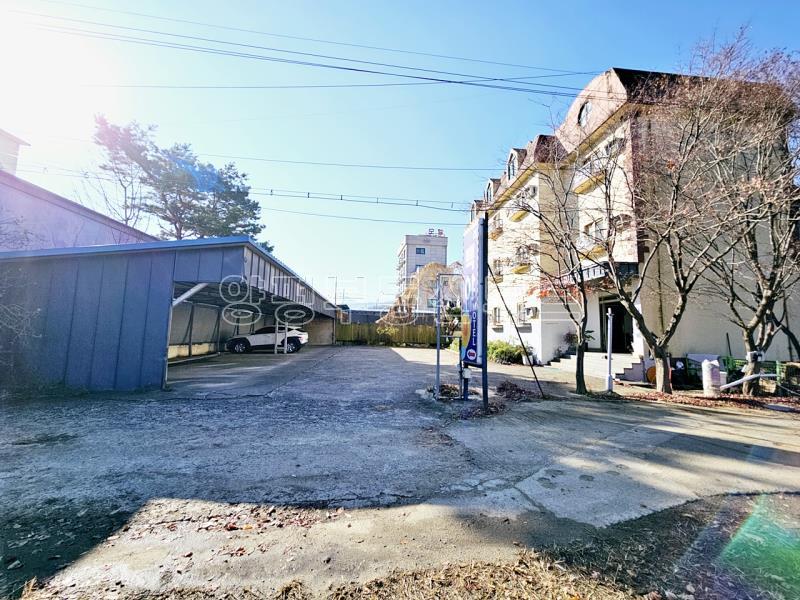 남양평IC 접근성 좋고 남한강변 산책로 및 파크골프장 인근  땅 넓은 모텔 매매_3