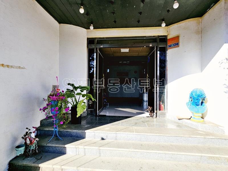 남양평IC 접근성 좋고 남한강변 산책로 및 파크골프장 인근  땅 넓은 모텔 매매_12