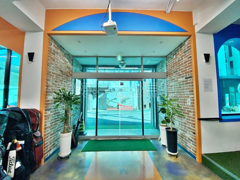 양평경찰서 인근 땅 넓은 건물 매매 현 스크린골프 운영중_2