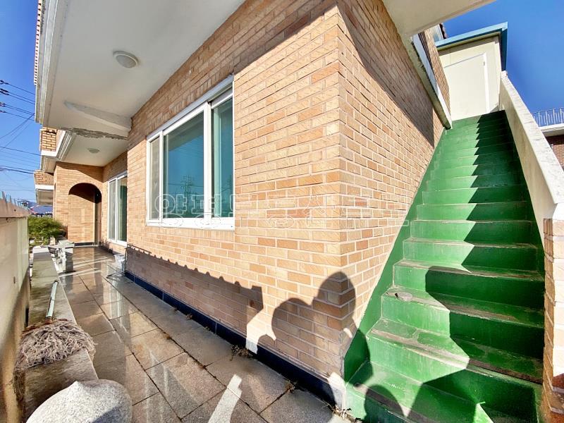 4차선 도로 옆에 있는 토지 174평 수익성 다가구 주택_5