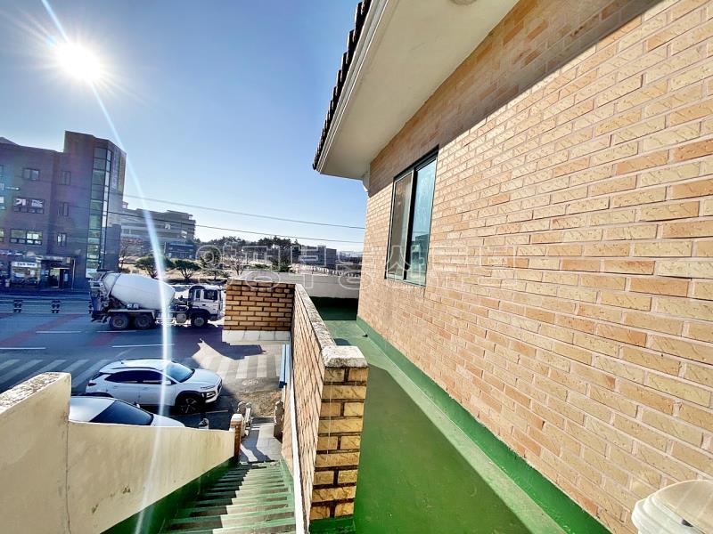 4차선 도로 옆에 있는 토지 174평 수익성 다가구 주택_6