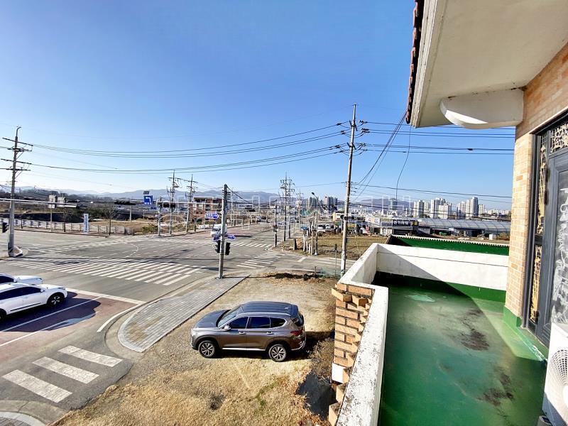 4차선 도로 옆에 있는 토지 174평 수익성 다가구 주택_9