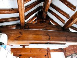 용문산 관광단지내 자연취락지구로 지정된 곳에 위치한 한옥_썸네일_5