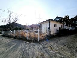 용문산 관광단지내 자연취락지구로 지정된 곳에 위치한 한옥_썸네일_17