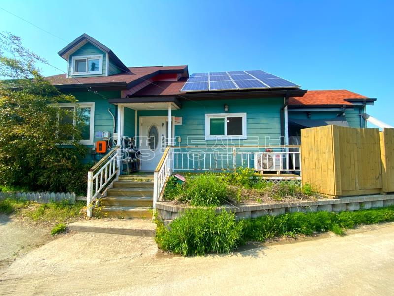 세월초등학교 근거리에 있으며, 계획관리지역 내 2억대 저렴한 전원주택_1