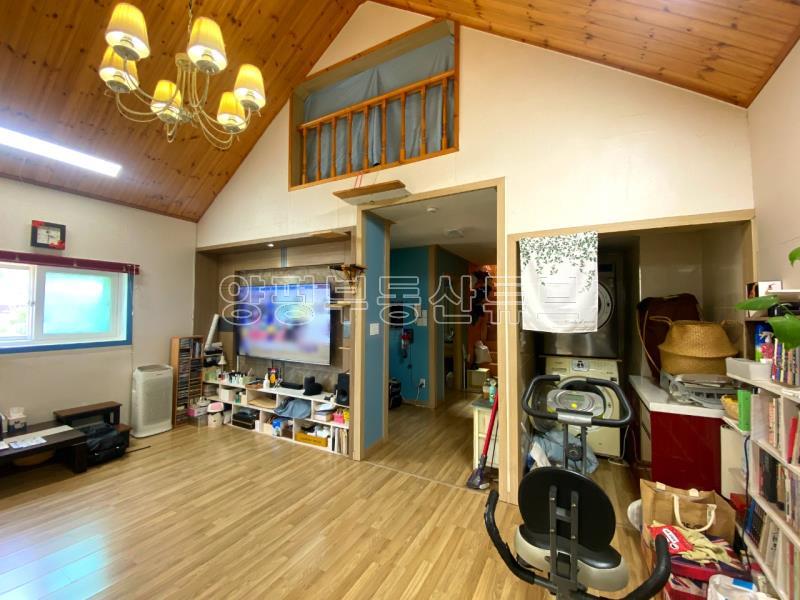 세월초등학교 근거리에 있으며, 계획관리지역 내 2억대 저렴한 전원주택_3